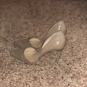 Saks Fifth size 7 neutral heels